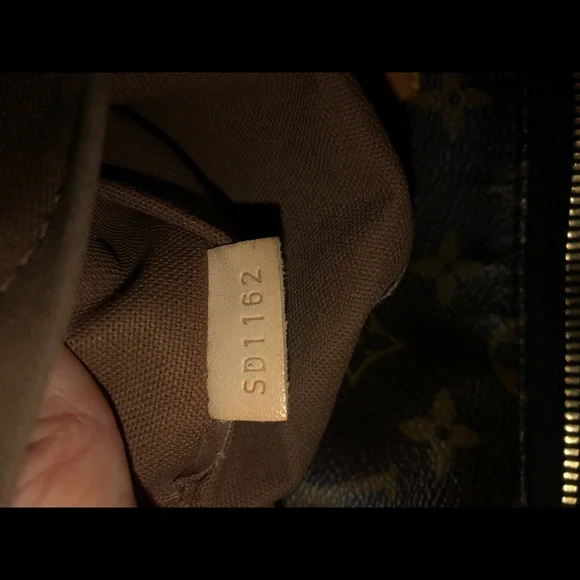 Louis Vuitton SULLY Monogram PM - Picture 10 of 15